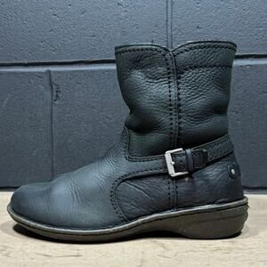 UGG Women’s Black Leather Ankle Boots Size 7 Shearling Lined Moto Buckle Zip